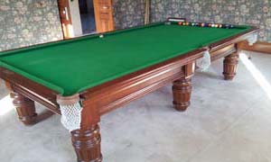 pool table removalists moving a 10 foot large pool table